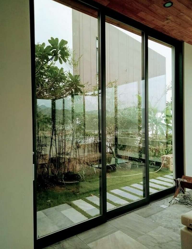 Mẫu cửa nhôm 3 cánh đẹp (3)