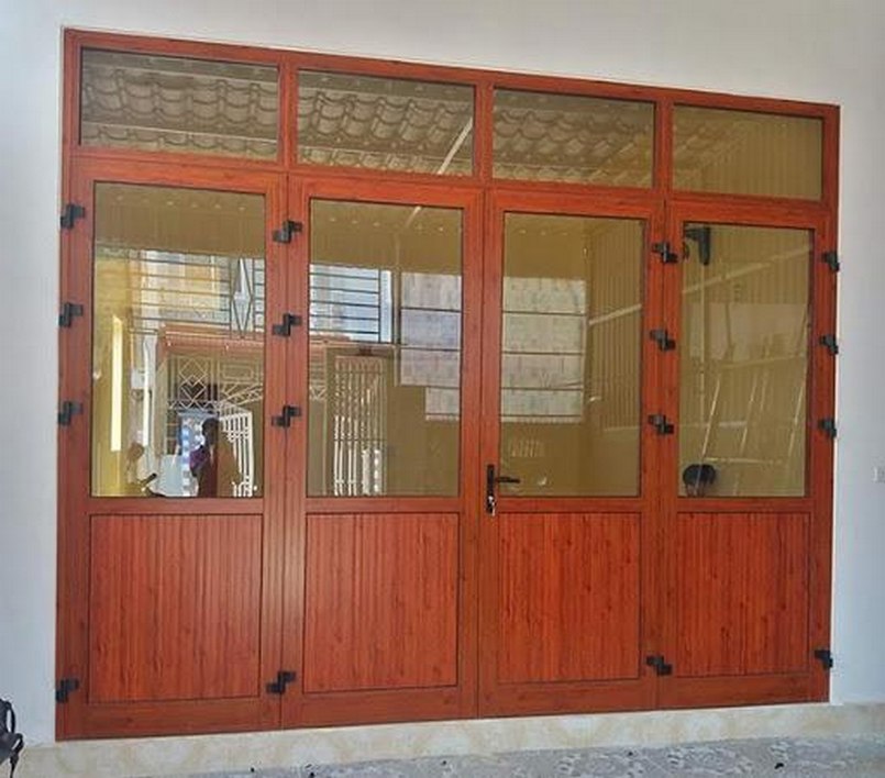 cửa nhôm giả gỗ 4 cánh